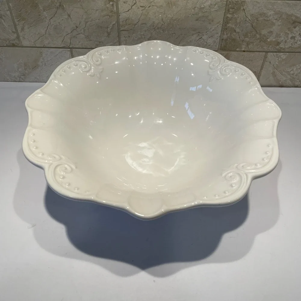 Ceriart Portugal Cream White Scalloped Ceramic Serving Bowl Scroll Beaded 11.5in